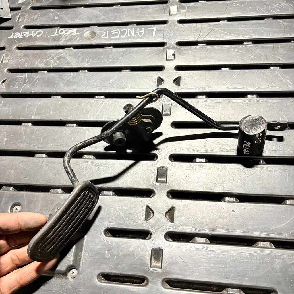 Accelerator Throttle Pedal for RAV 4 2001-2003