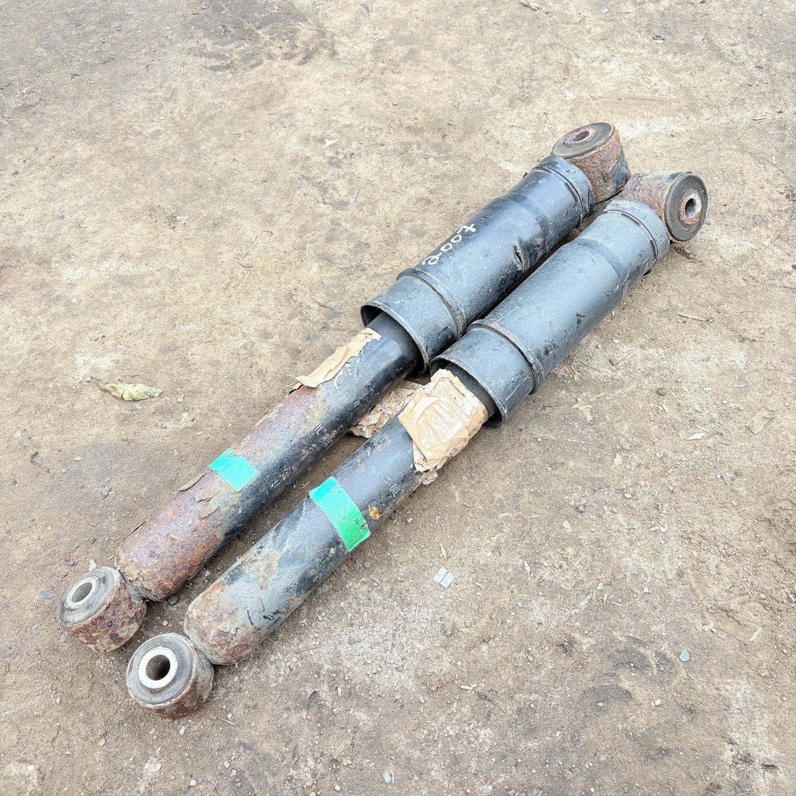 Vauxhall Vivaro A 2007-2014 Rear Shock Absorbers Pair NSR OSR Suspension Dampers