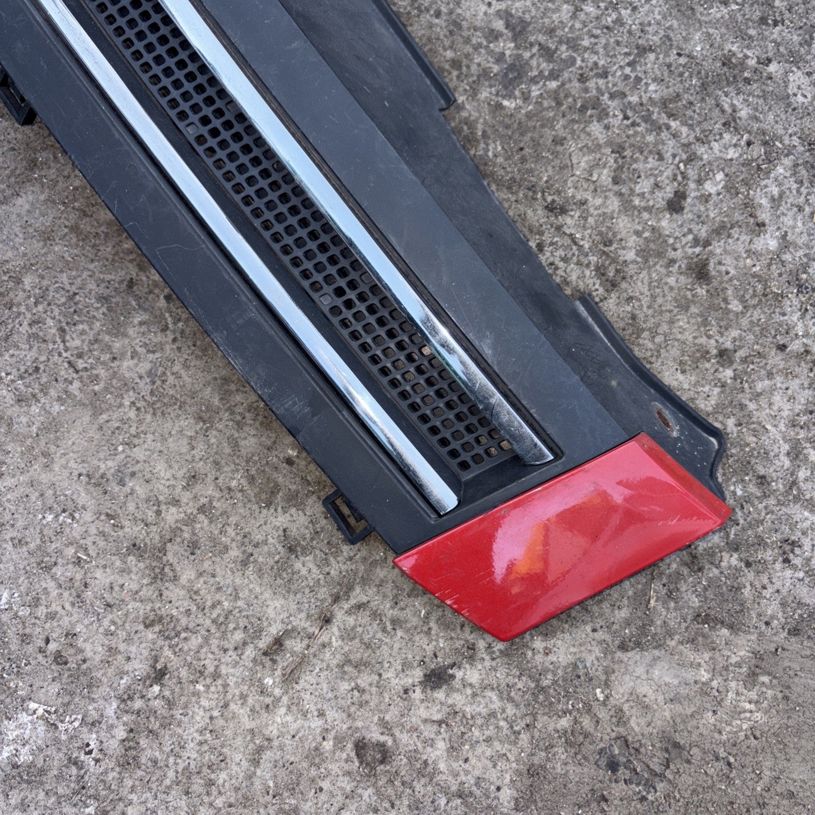 FIAT PANDA Mk2 FRONT BUMPER UPPER GRILL WITH CHROME 735353899 2003-2011