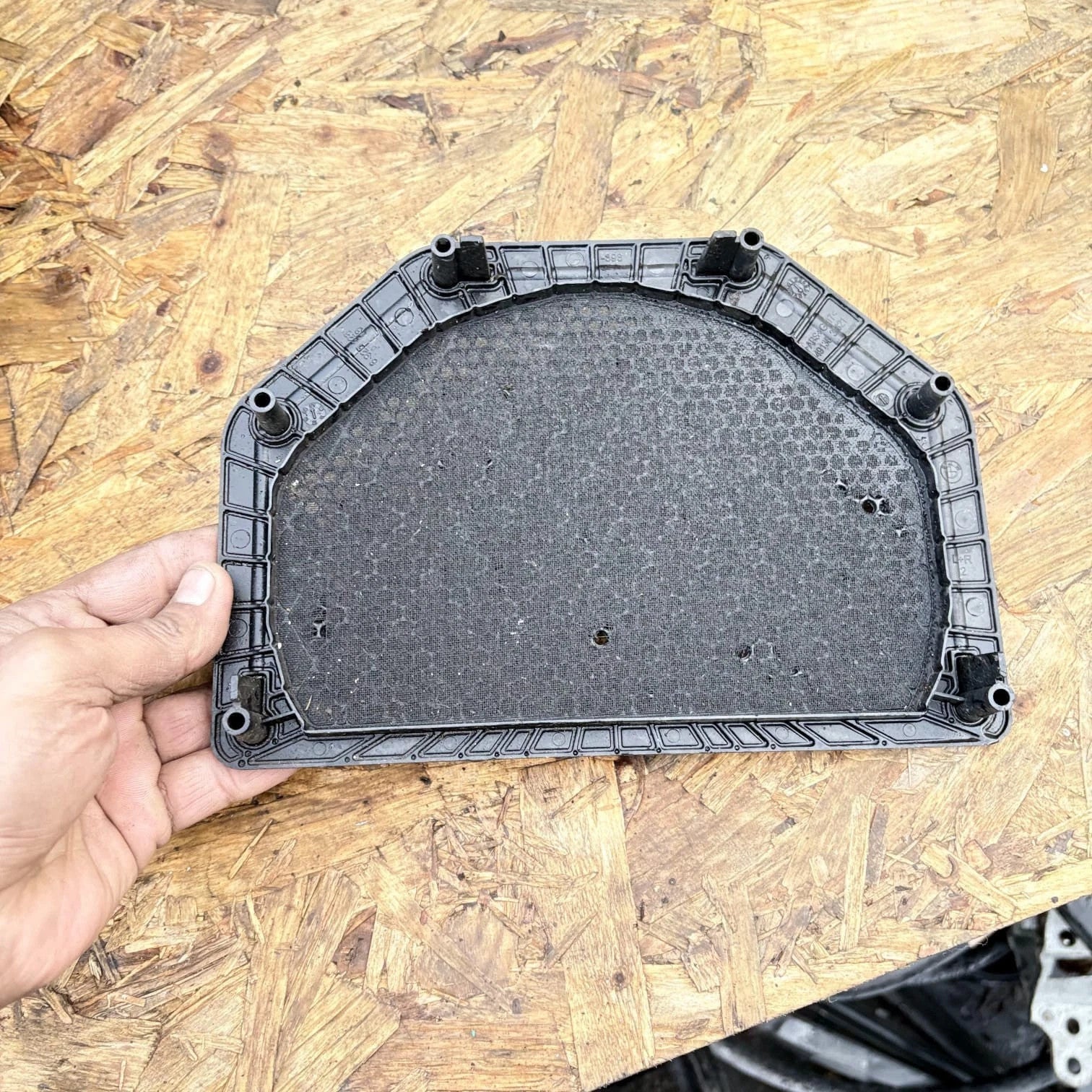 BMW 1 E81 E87 Underseat Subwoofer Speaker Trim Cover Passenger Front 4913631821