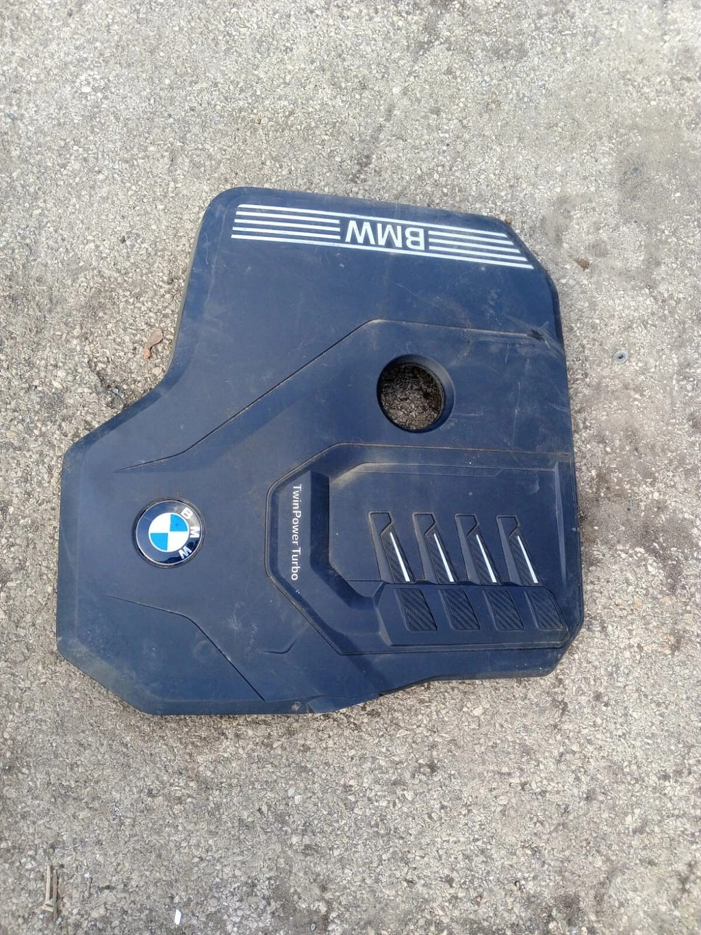BMW 5 SERIES G30 G20 G21 B48 PETROL TWIN POWER TURBO ENGINE COVER 11148676203