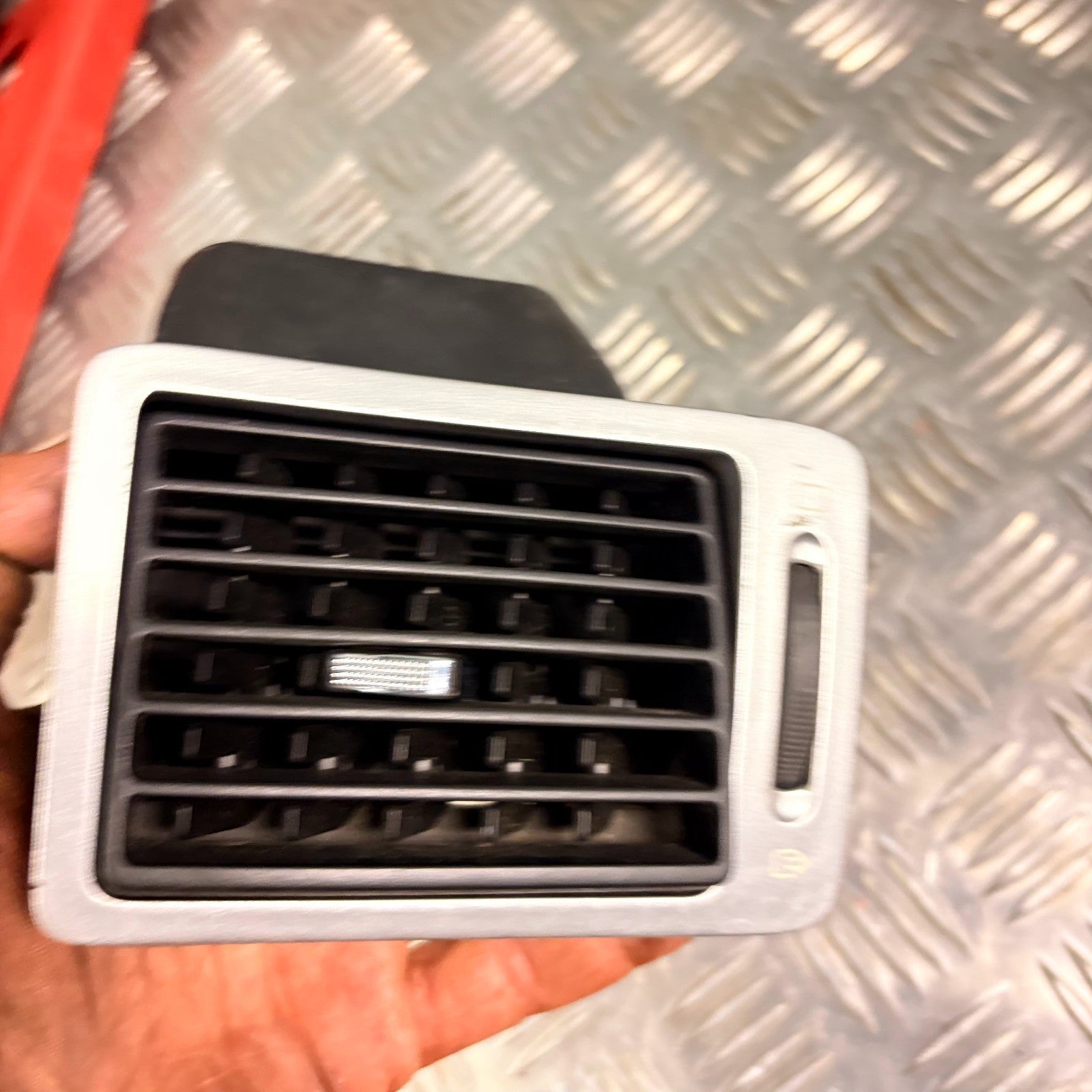 Peugeot 307 Driver Right Front Air Vent Heater Grill Louvre O/S/F 01-08