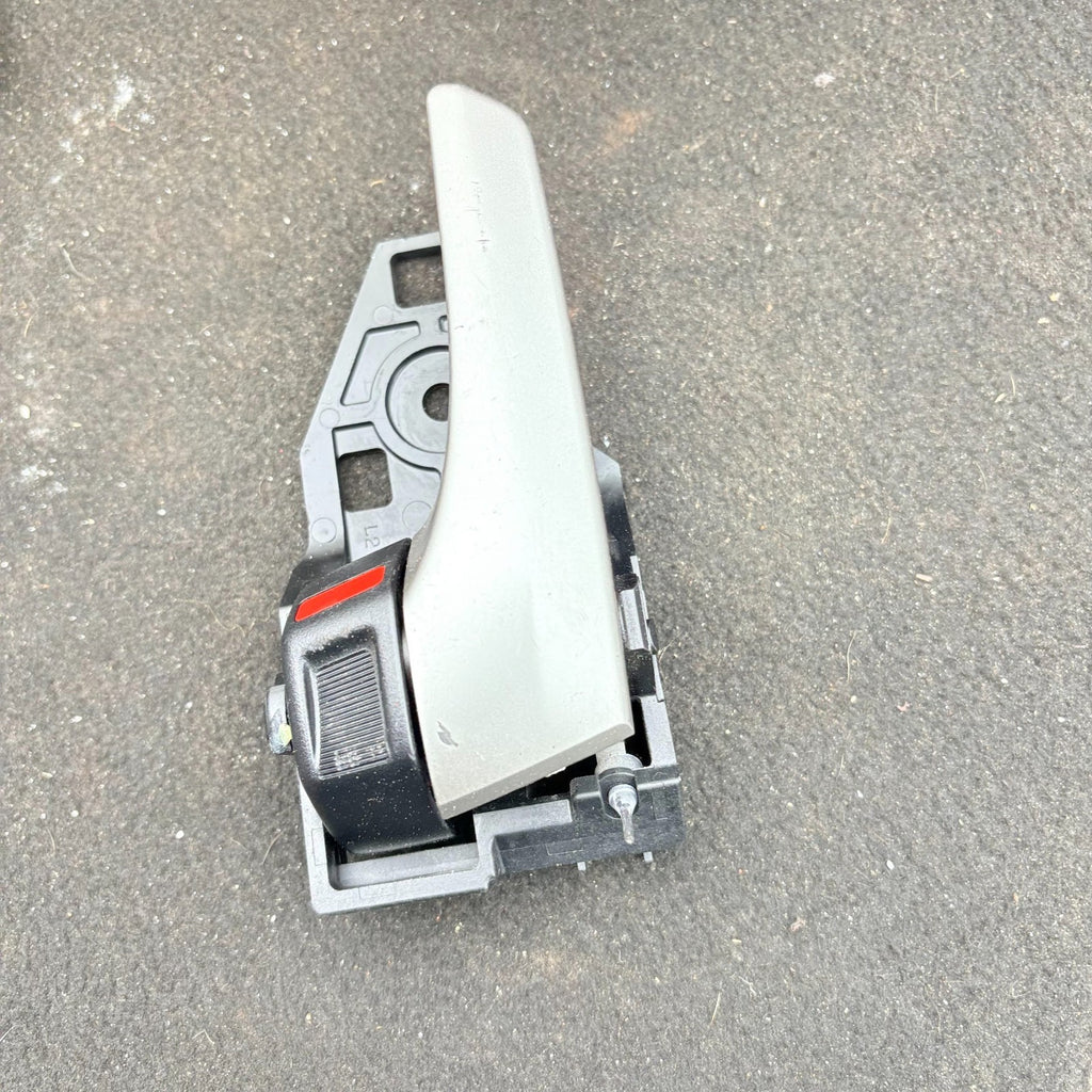 Toyota Prius Left Passenger Nearside Front Inner Door Handle 2015