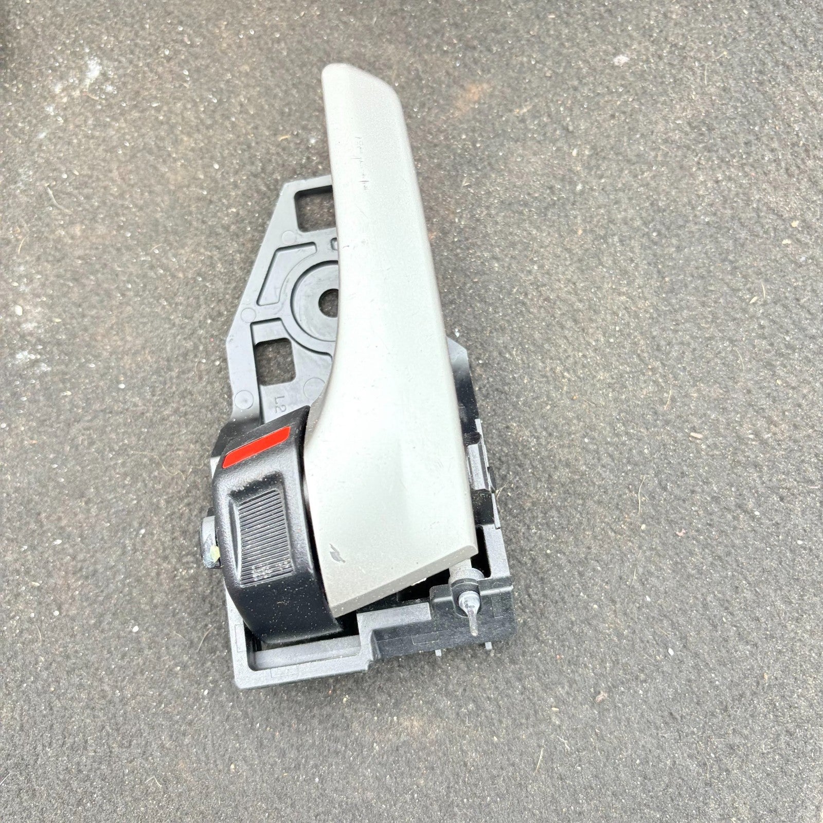 Toyota Prius Left Passenger Nearside Front Inner Door Handle 2015