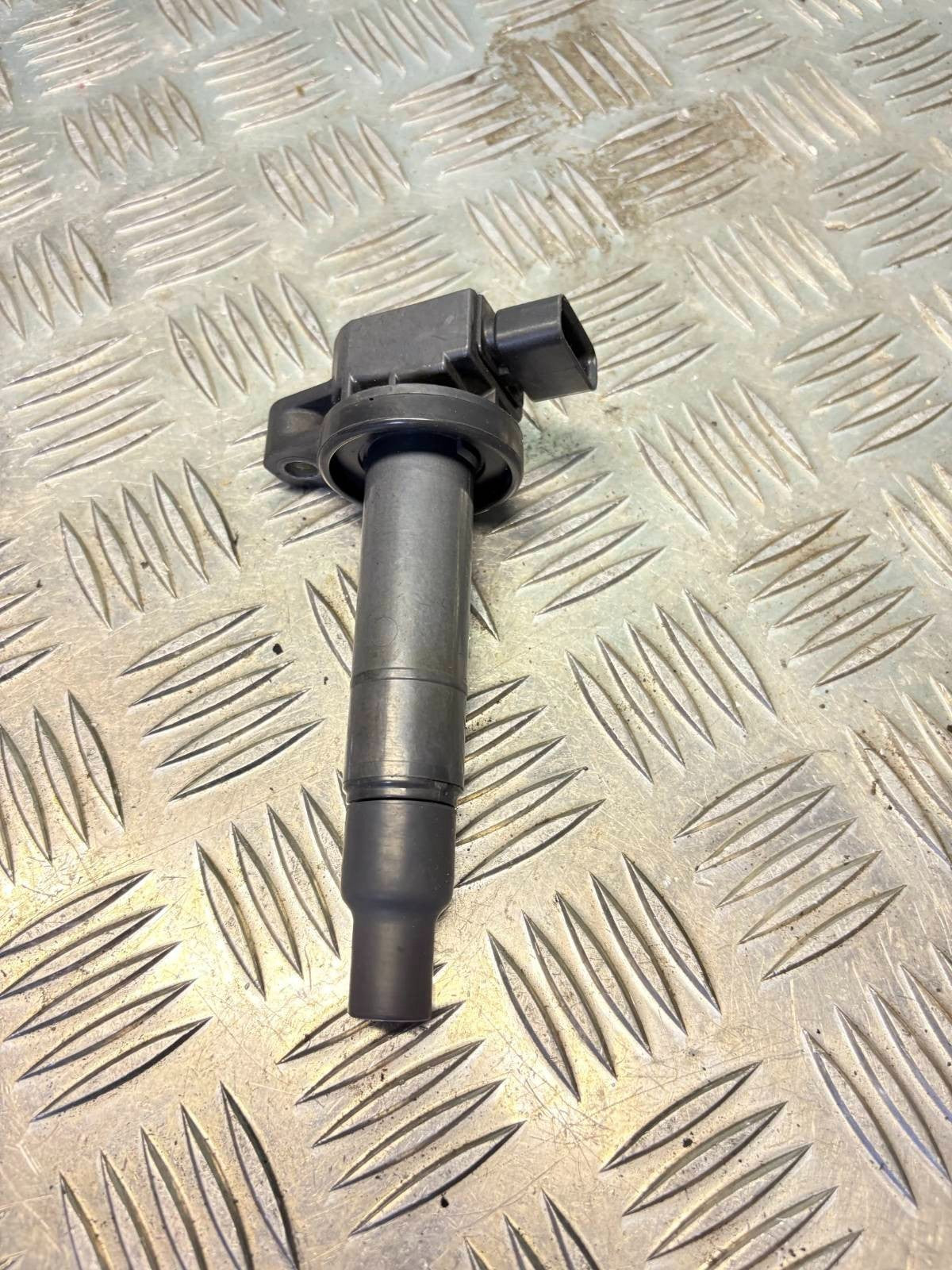 TOYOTA PRIUS 1.5 HYBRID PETROL IGNITION COIL PACK 90919-02240 DENSO 2001