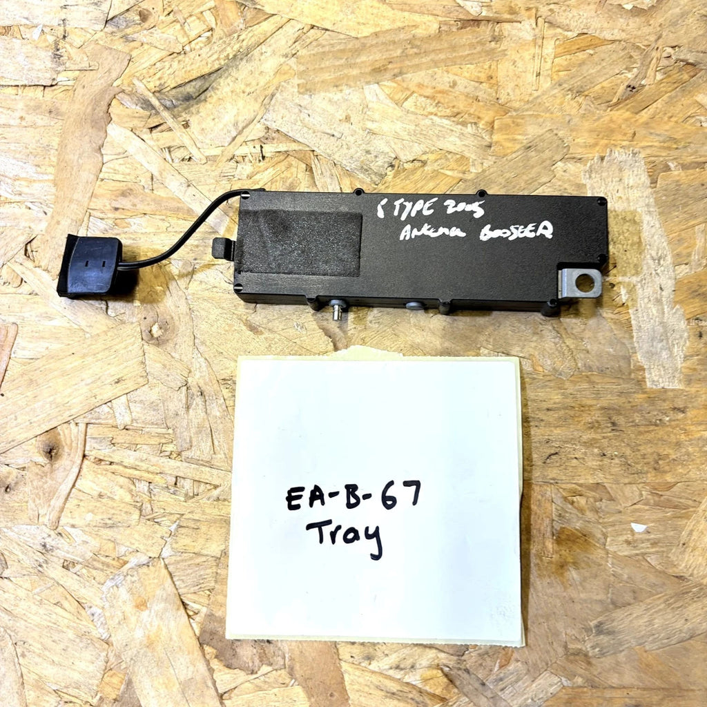 Jaguar S Type Aerial Antenna Amplifier 2R83-18C847-Ac 2.7 D 2005