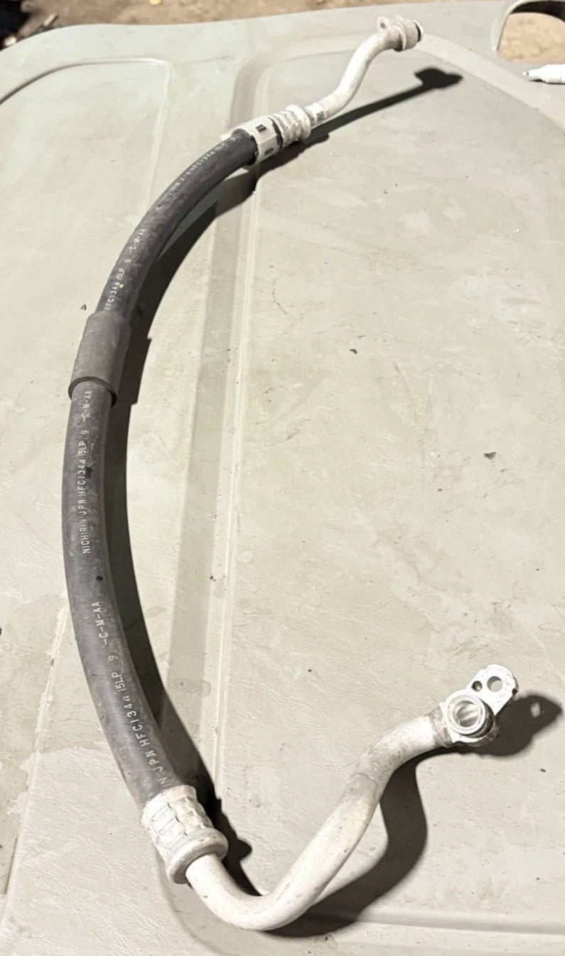 Honda CR-V Mk3 2007-2012 AC Air Con Pipe Hose 80311SWYG02 80311-SWY-G02