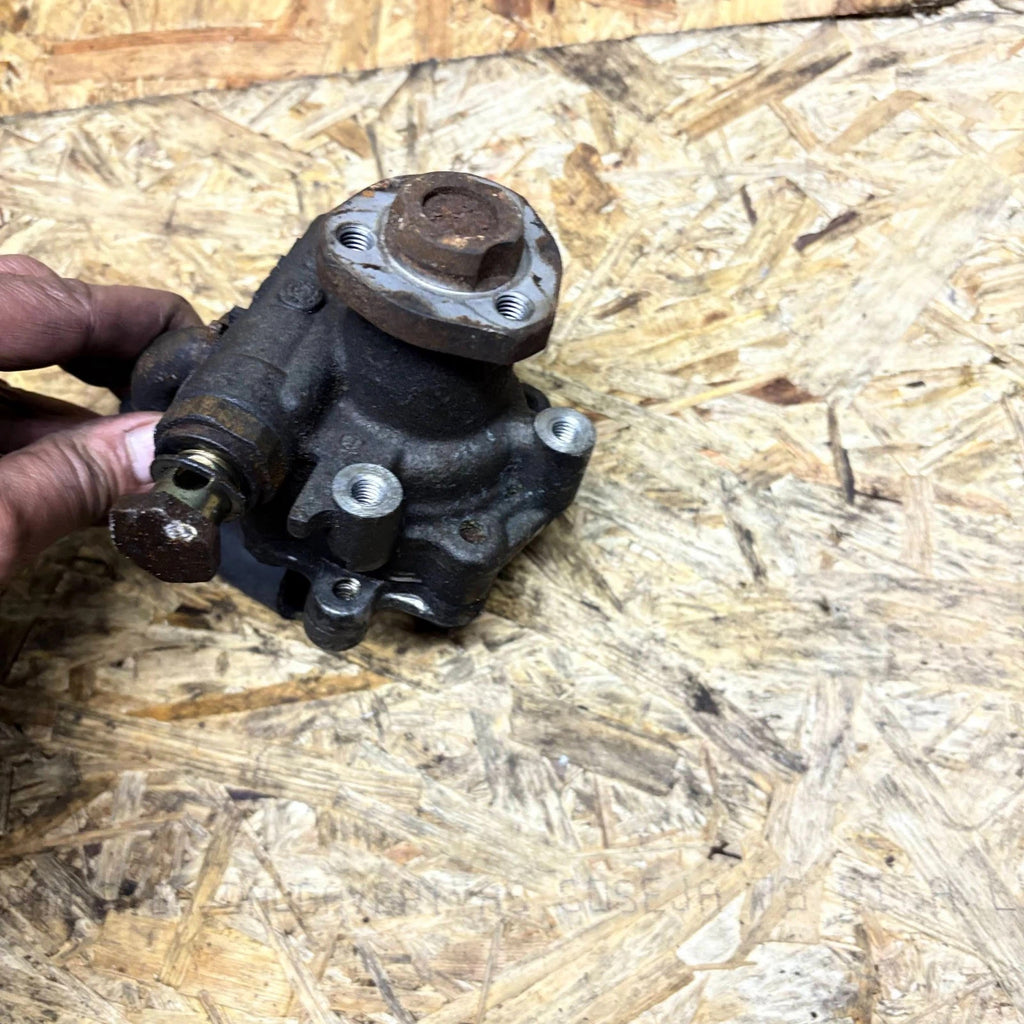 Audi A4 B5 1.8 20V Power Steering Pump 1994-2000 8D0145156L KYB No Pulley