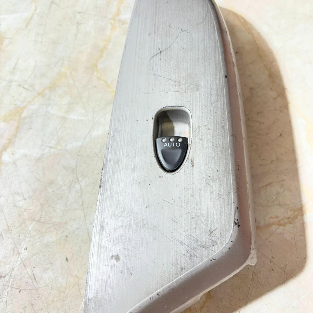 Honda Civic MK8 05-12 Front Passenger Electric Window Switch Trim 83590-SMG-E010