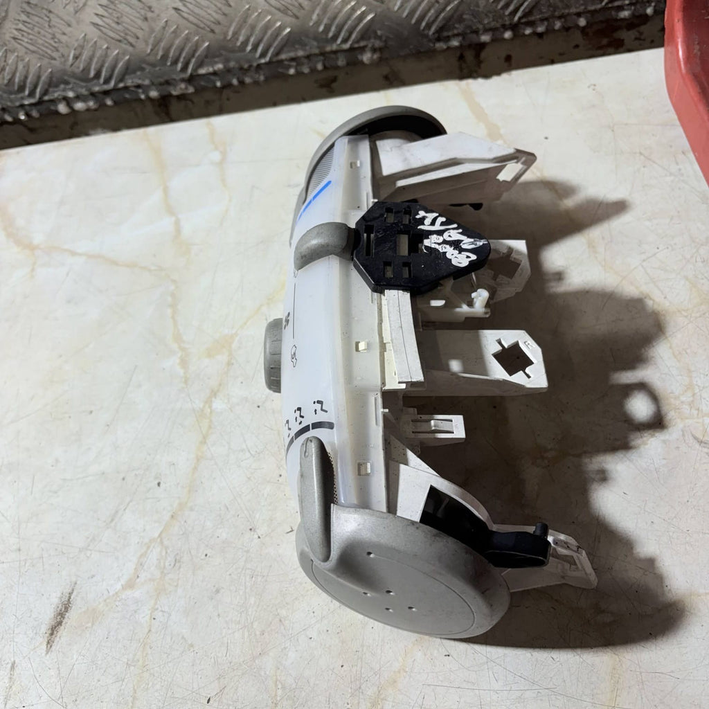 TOYOTA AYGO MK1 PEUGEOT 107 CITROEN C1 2005-2014 HEATER CONTROL PANEL 55900-0H01
