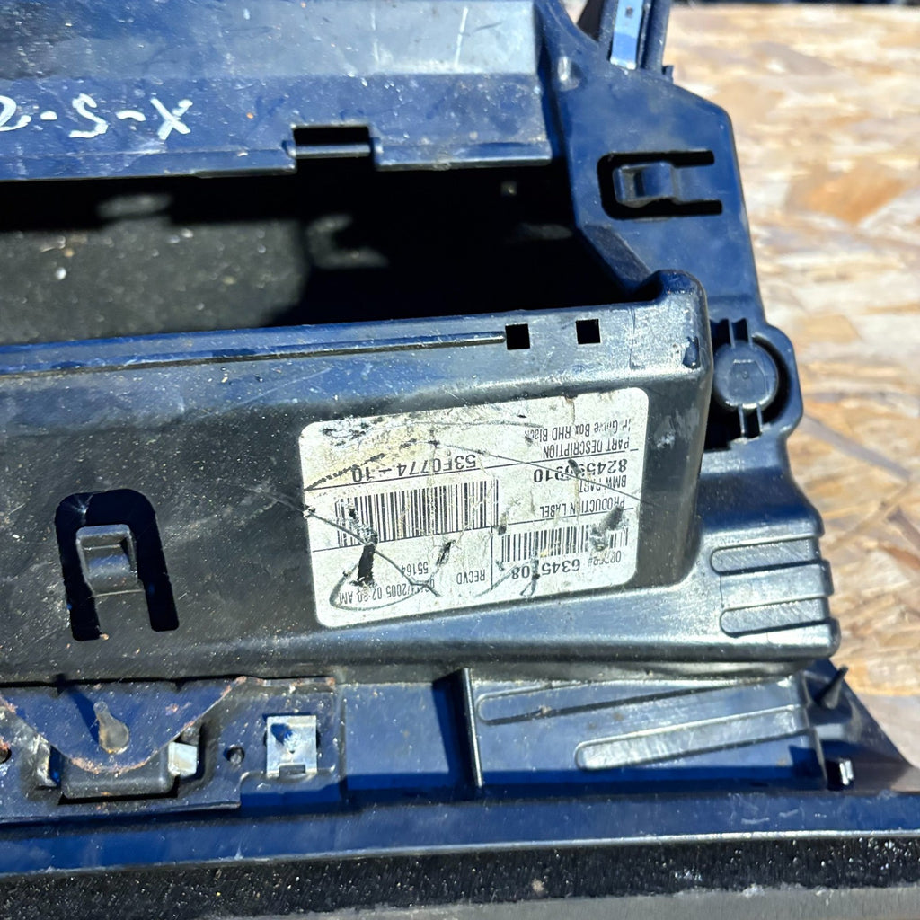 BMW X5 1999-2006 GLOVEBOX 53F0774-10