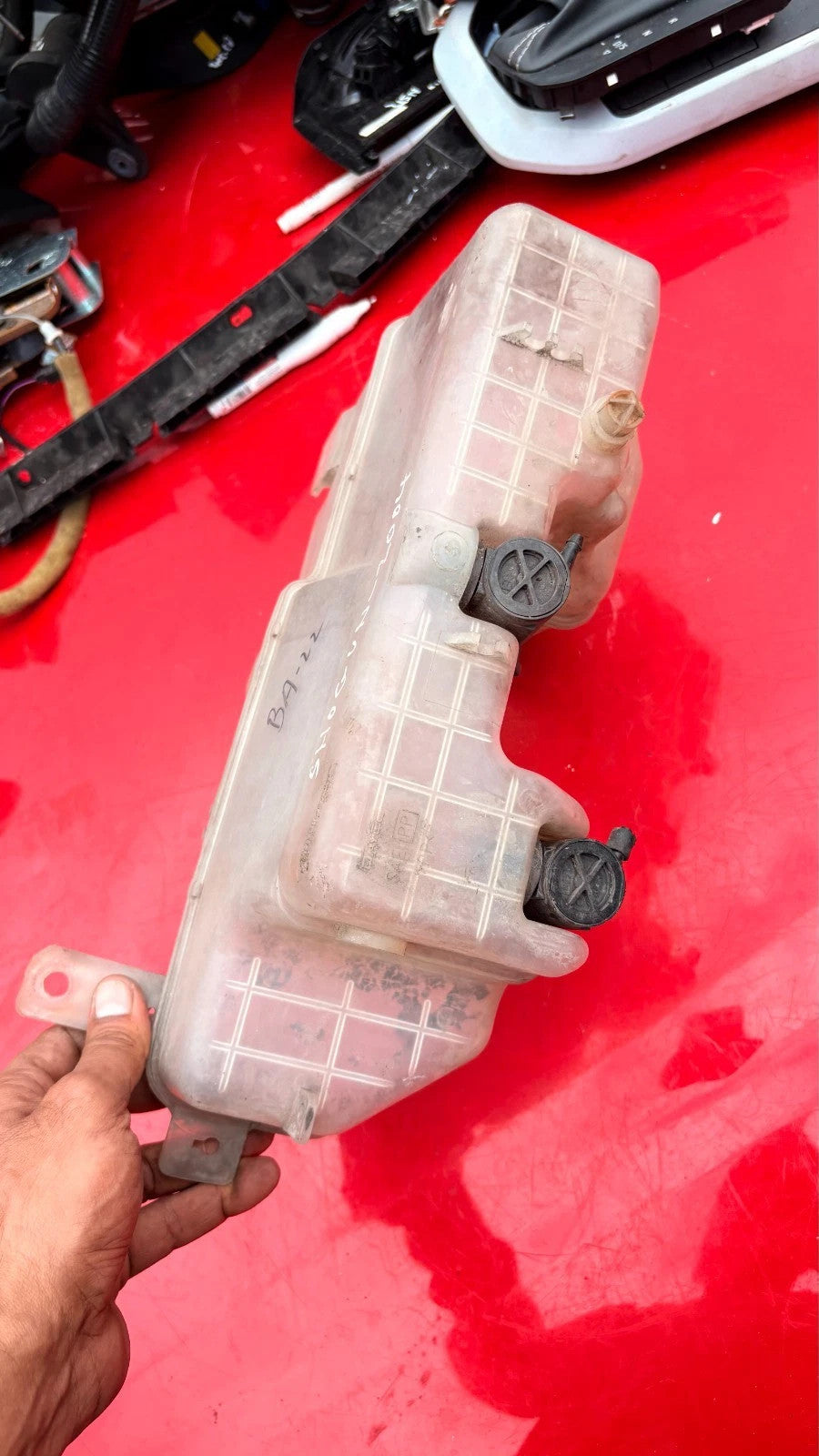 2004 Mitsubishi Shogun Radiator Expansion Bottle