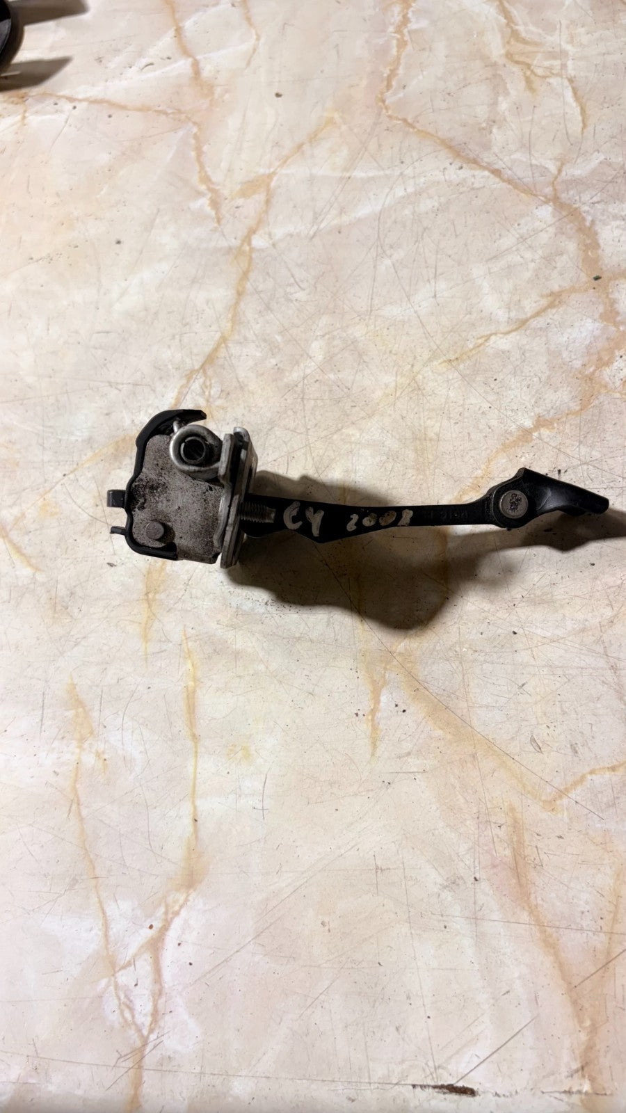 CITROEN C4 2001 PASSENGER FRONT LEFT DOOR CHECK STRAP
