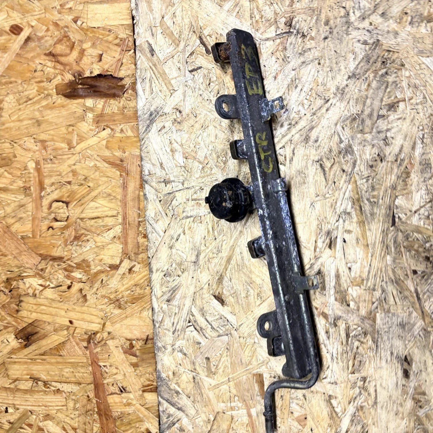 VW Golf 4/Bora 1.6 Fuel Rail 036133319AL BCB/AZD 02/2000-06/2005