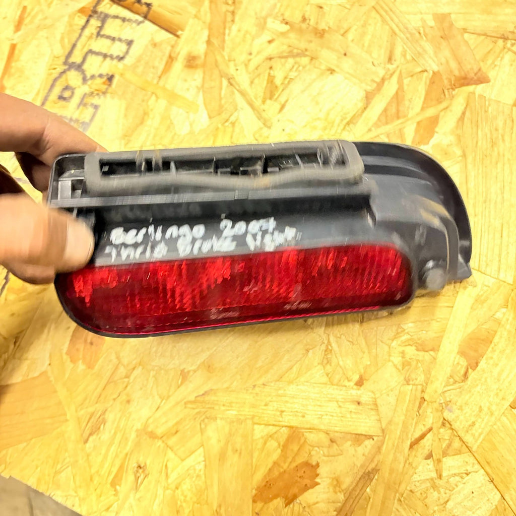 Citroen Berlingo 03-09 Peugeot Partner 00-09 Tailgate 3rd Brake Light 6350AP