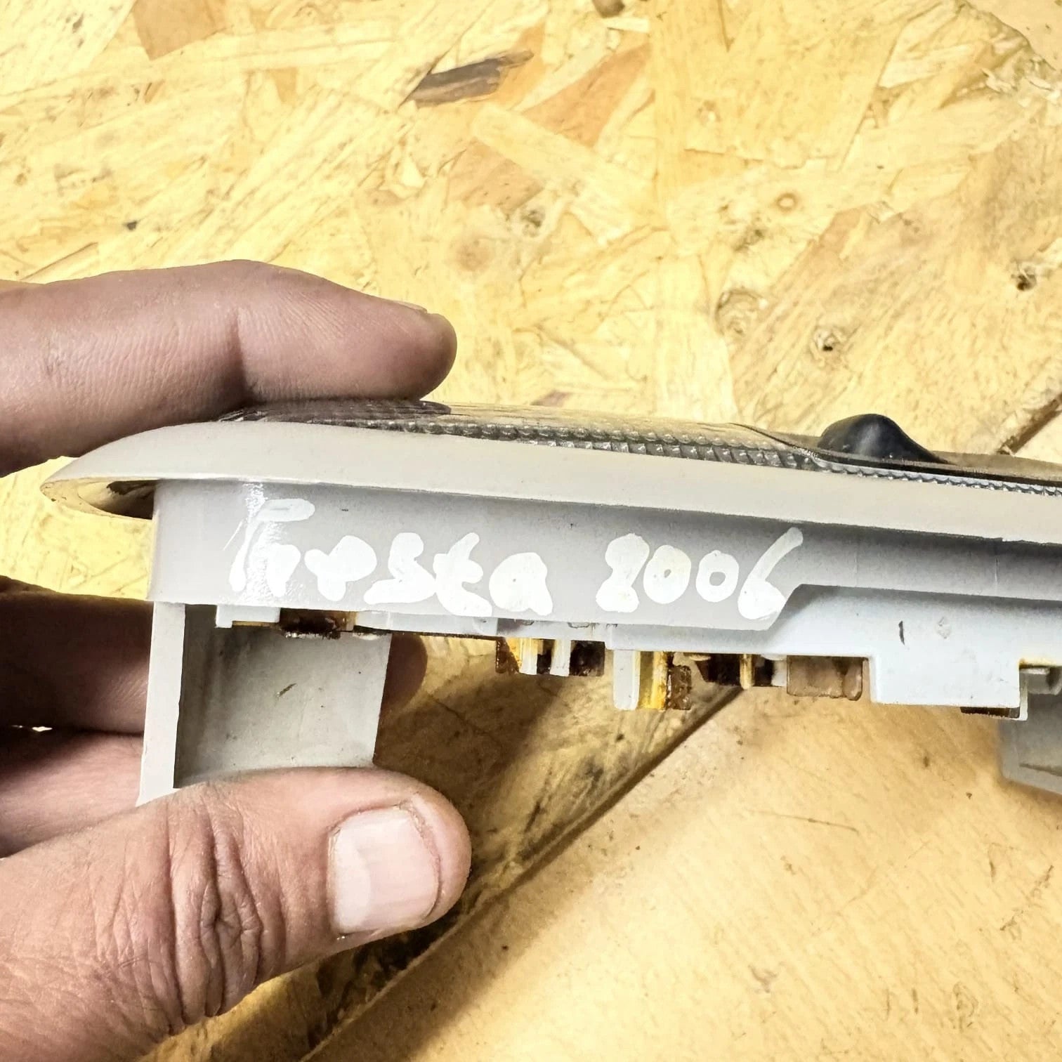 Ford Fiesta MK6 2002-2008 Front Interior Reading Roof Light