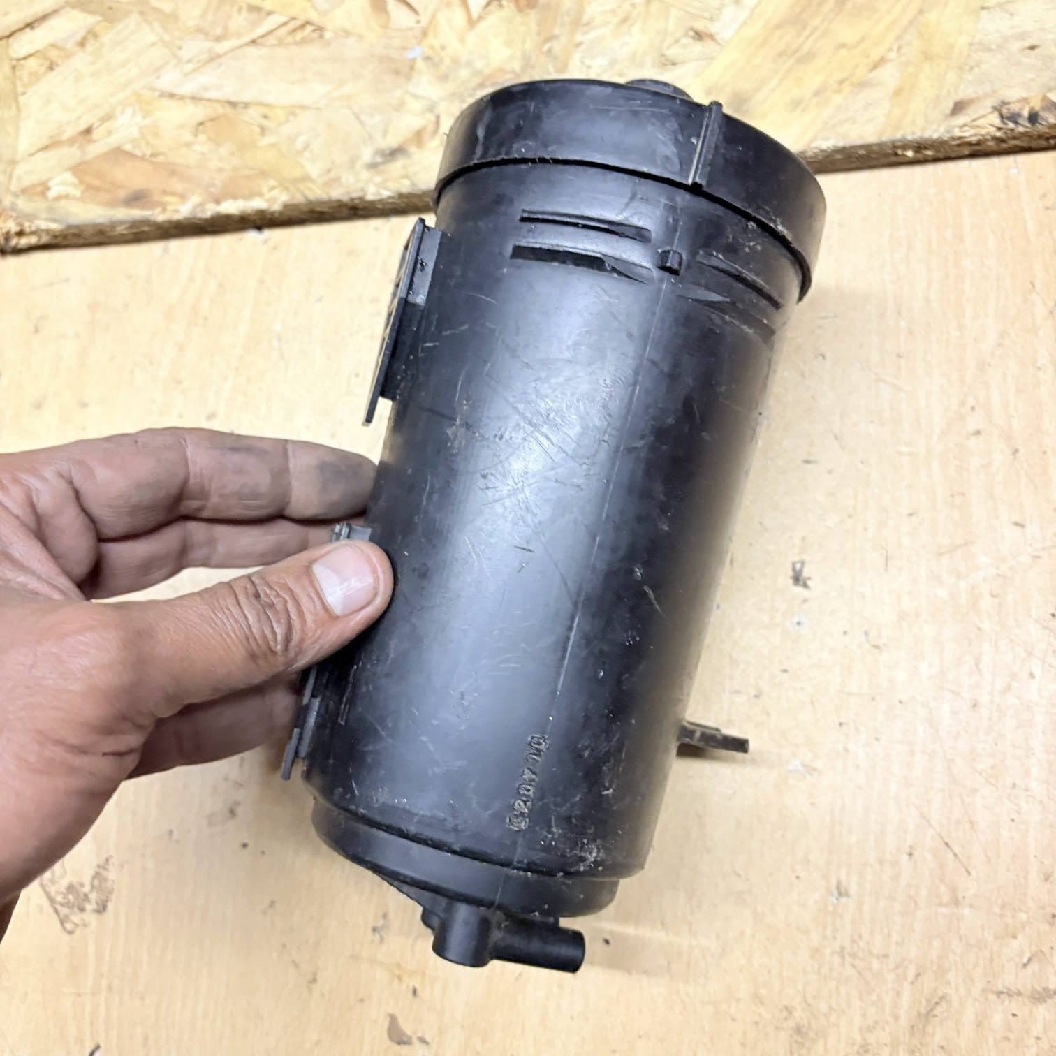 Mitsubishi Colt 2011 Fuel Carbon Canister Filter MR993308 A4544700059