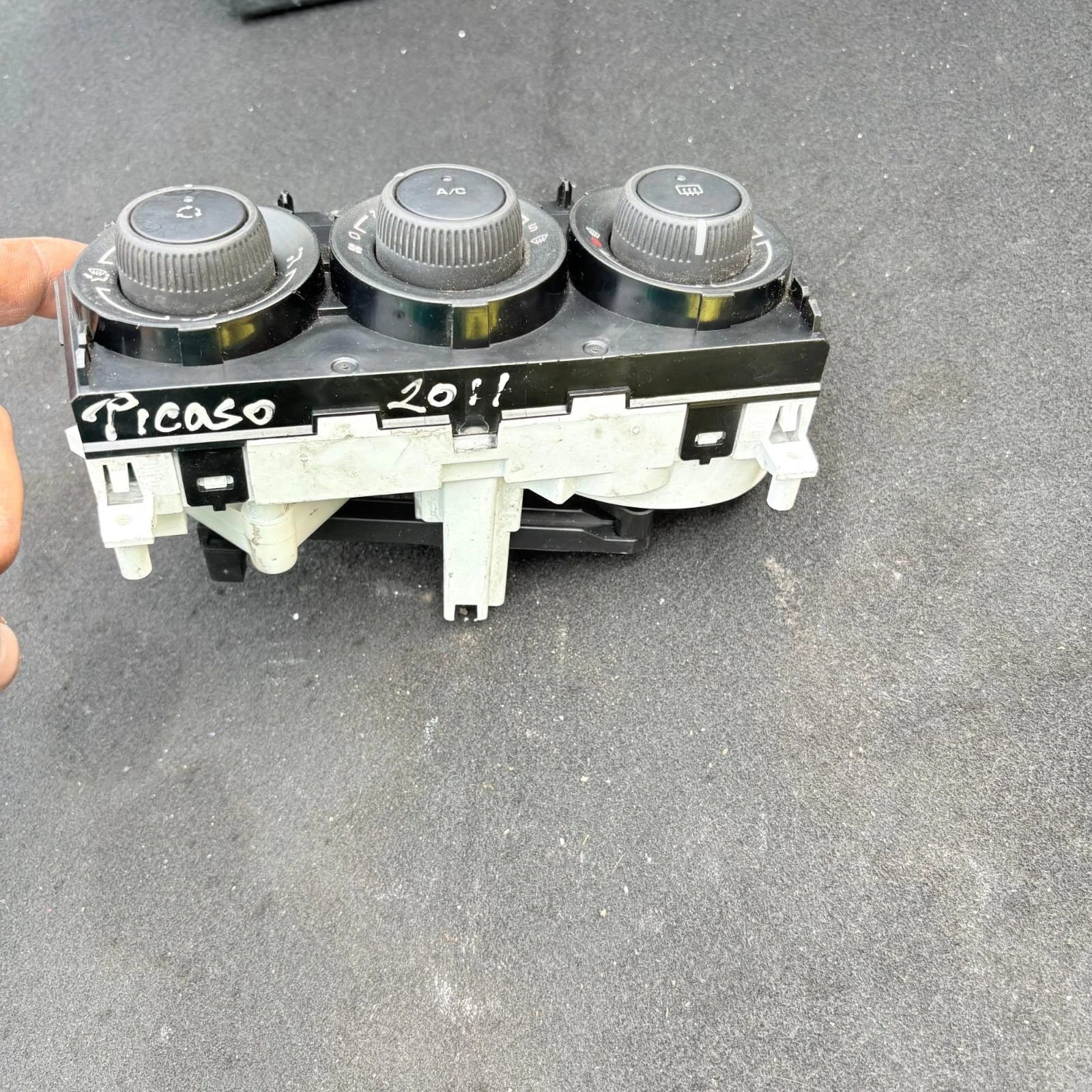 Peugeot 308 Heater AC Control Panel Manual Switch Unit 69947013 6452G1 07-14