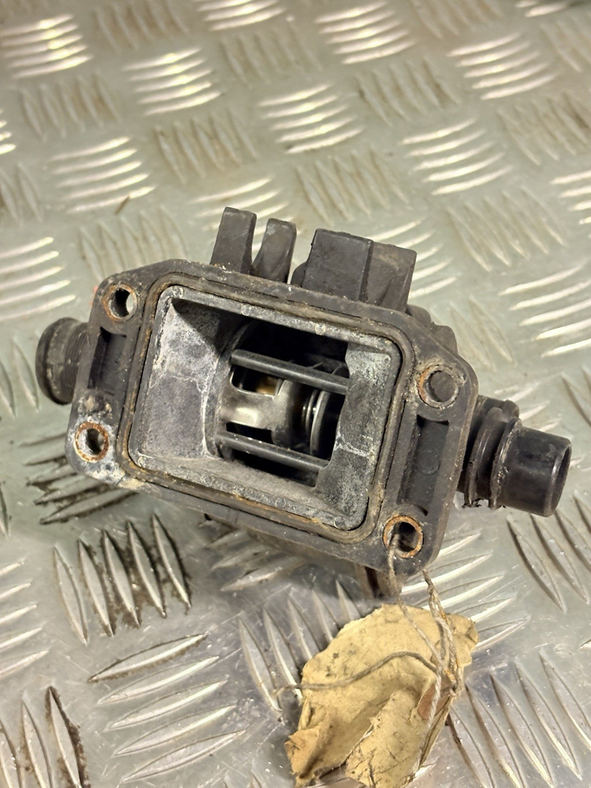 Thermostat Housing 9641522380 9654393880 1.4HDi/TDCi Fiesta 01-17 C1/107 05-14