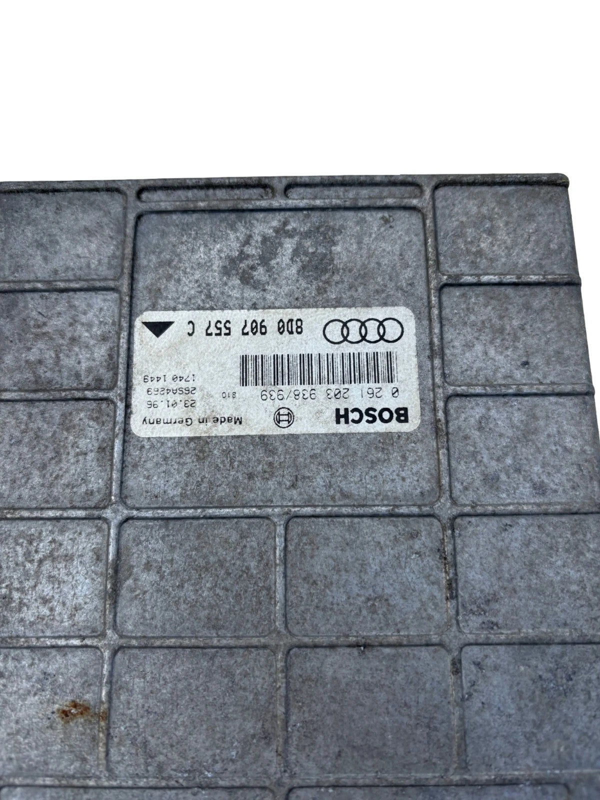 1999-2001 AUDI A4 B5 1.8 PETROL ENGINE CONTROL UNIT ECU 8D0907557C