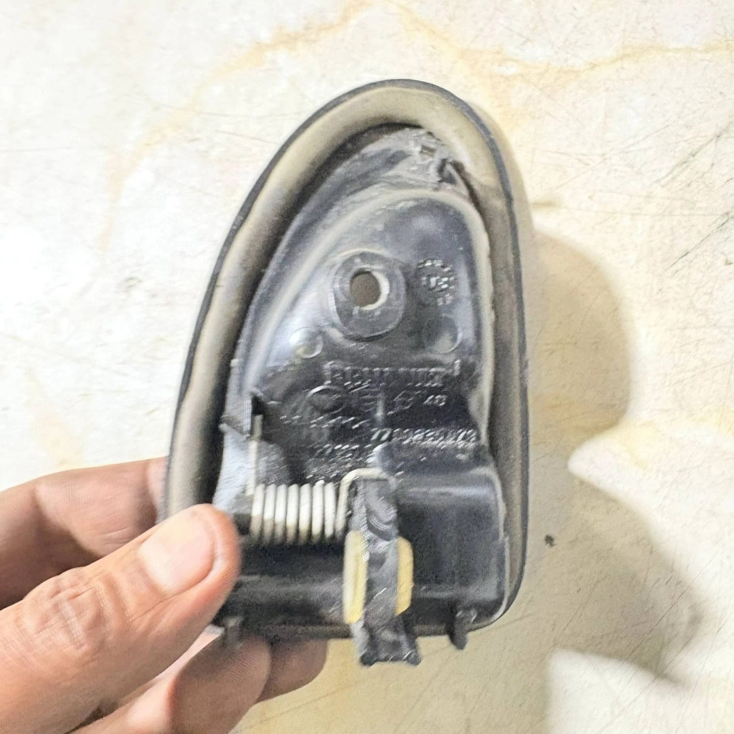 REANULT MASTER INNER DOOR HANDLE O/S DRIVERS Front 7700830079 / 91127101