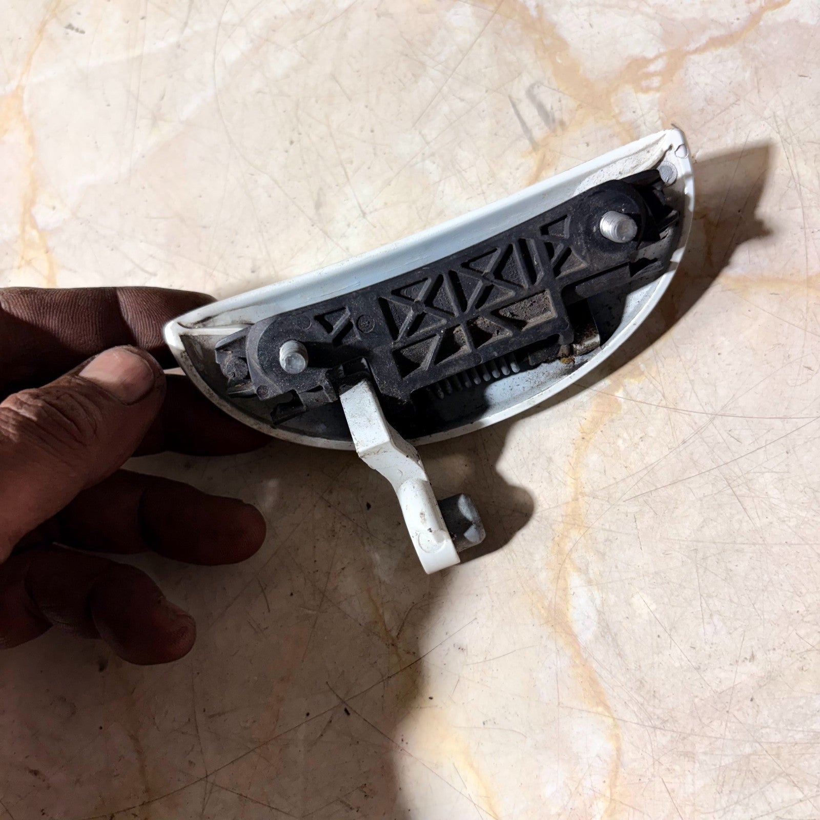 Suzuki Alto Mk7 09-15 OSR Divers Right Rear Door Handle