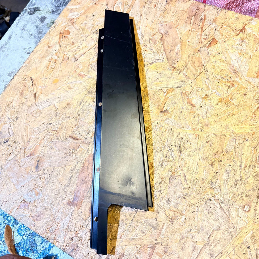 2008 BMW 3 E90 320 d Outside Left Side B Pillar Trim