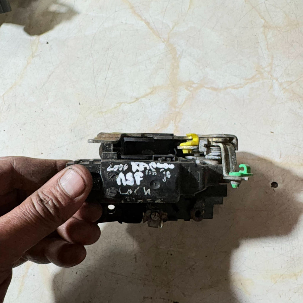 Renault Kangoo 1997–2007 Front Left Passenger Door Lock Latch Mechanism NSF