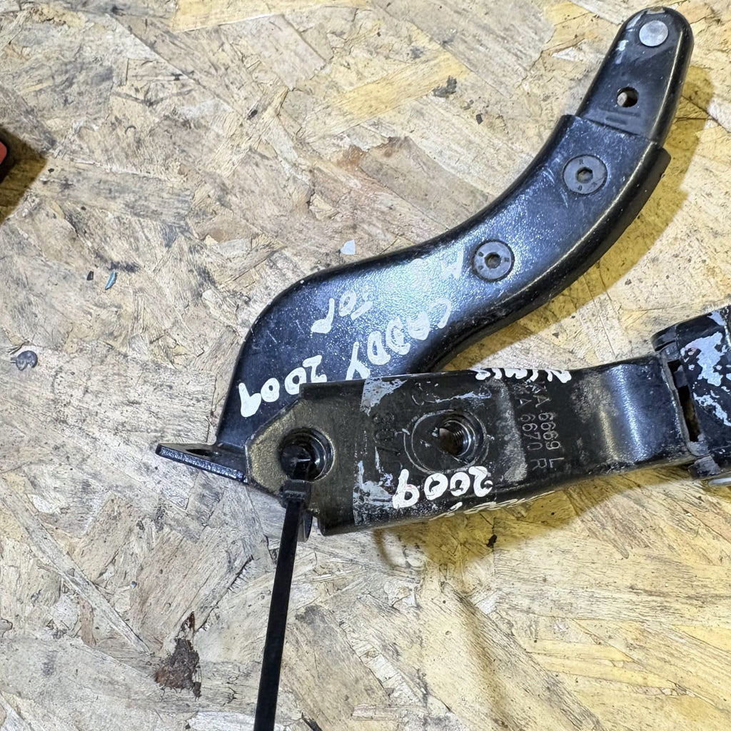 ka6669l Montage, Kühler ka6670r Volkswagen Caddy DE1819872-81 2009
