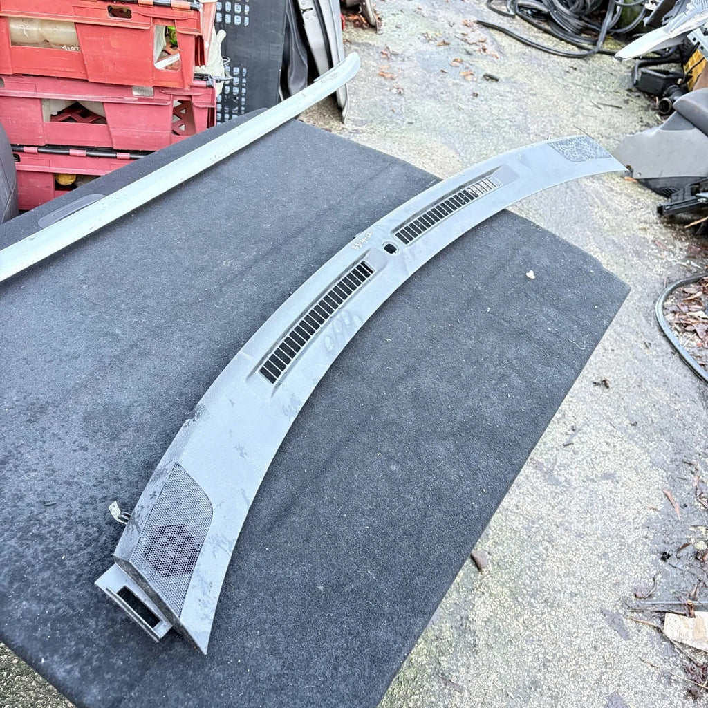 Nissan QASHQAI J11 2015 Top Dashboard Air Vent Trim 68310-4EH0A
