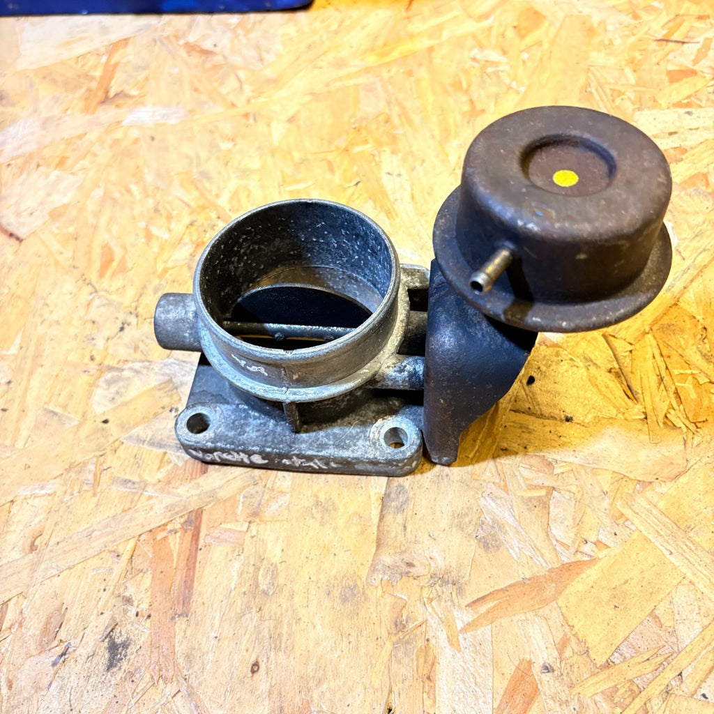Throttle body NISSAN TERRANO II
