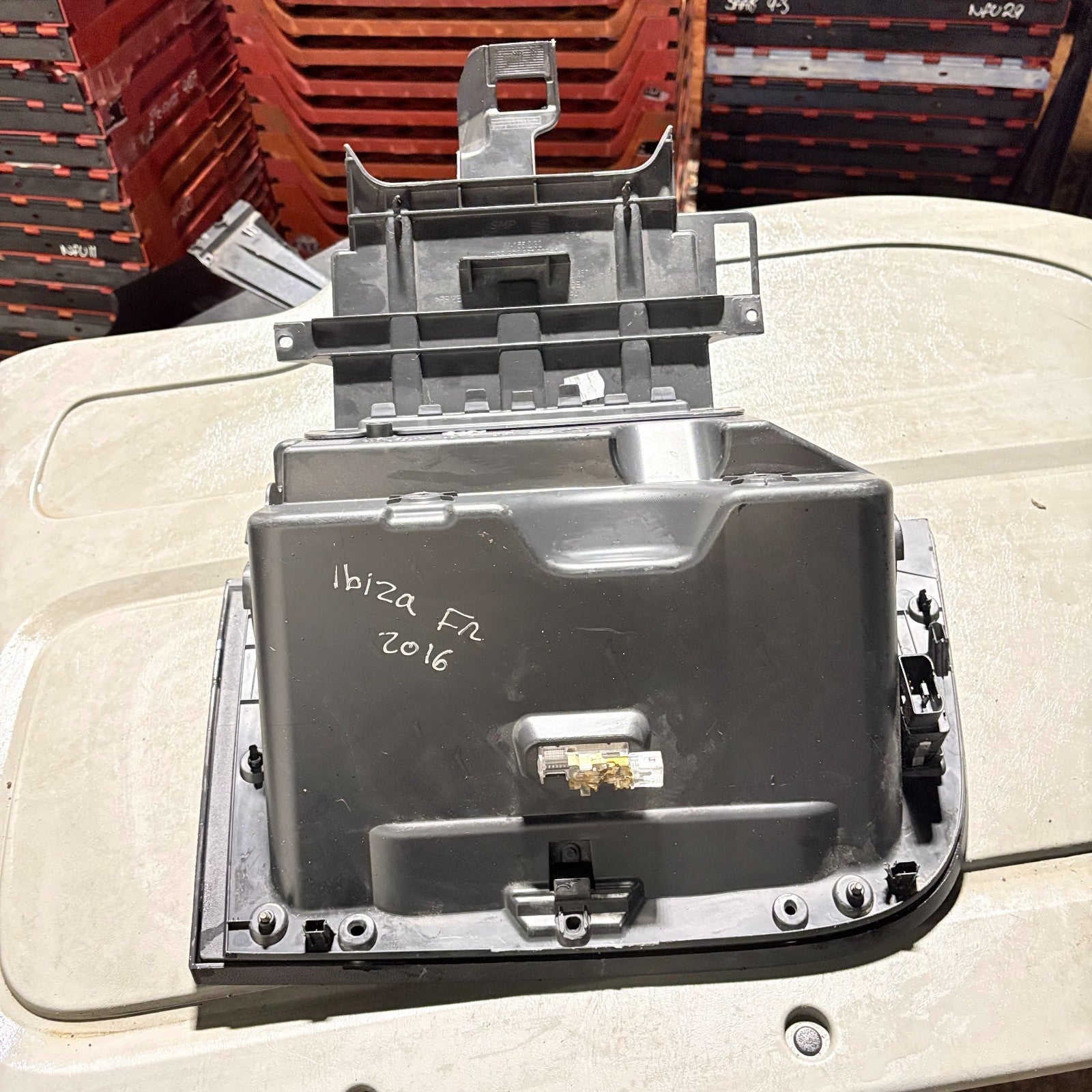 Seat Ibiza Fr Hatchback 2012-2016 GLOVE BOX