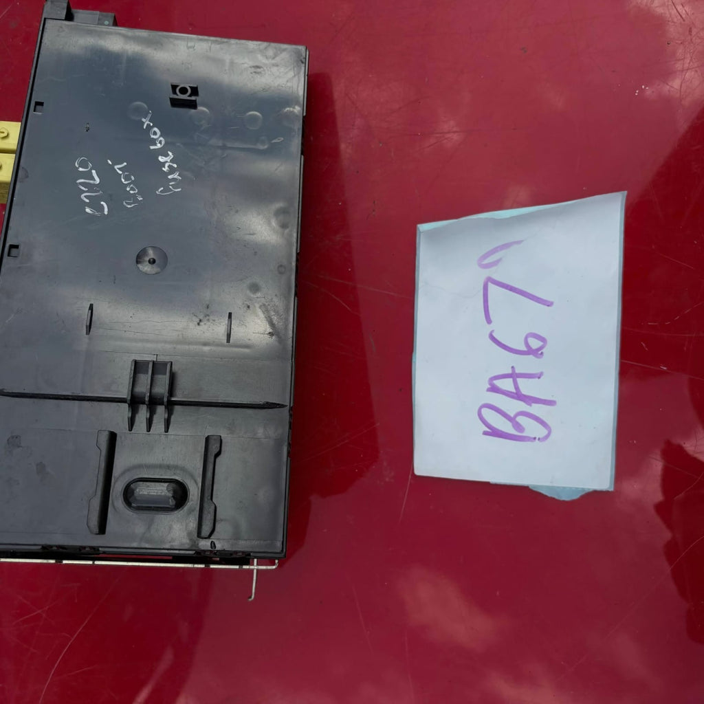 ercedes C220 W203 Rear SAM Module Fuse Box 2035450701 A2035450701 C-Class 00-07