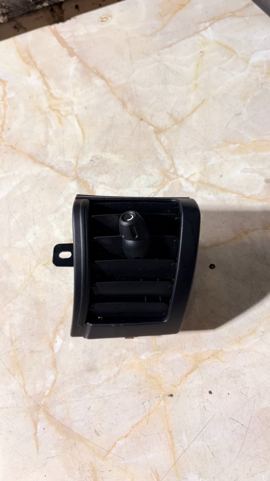 MINI 2017 MIDDLE LEFT SIDE FRONT DASHBOARD AIR BLOWER VENT 6422 9265405