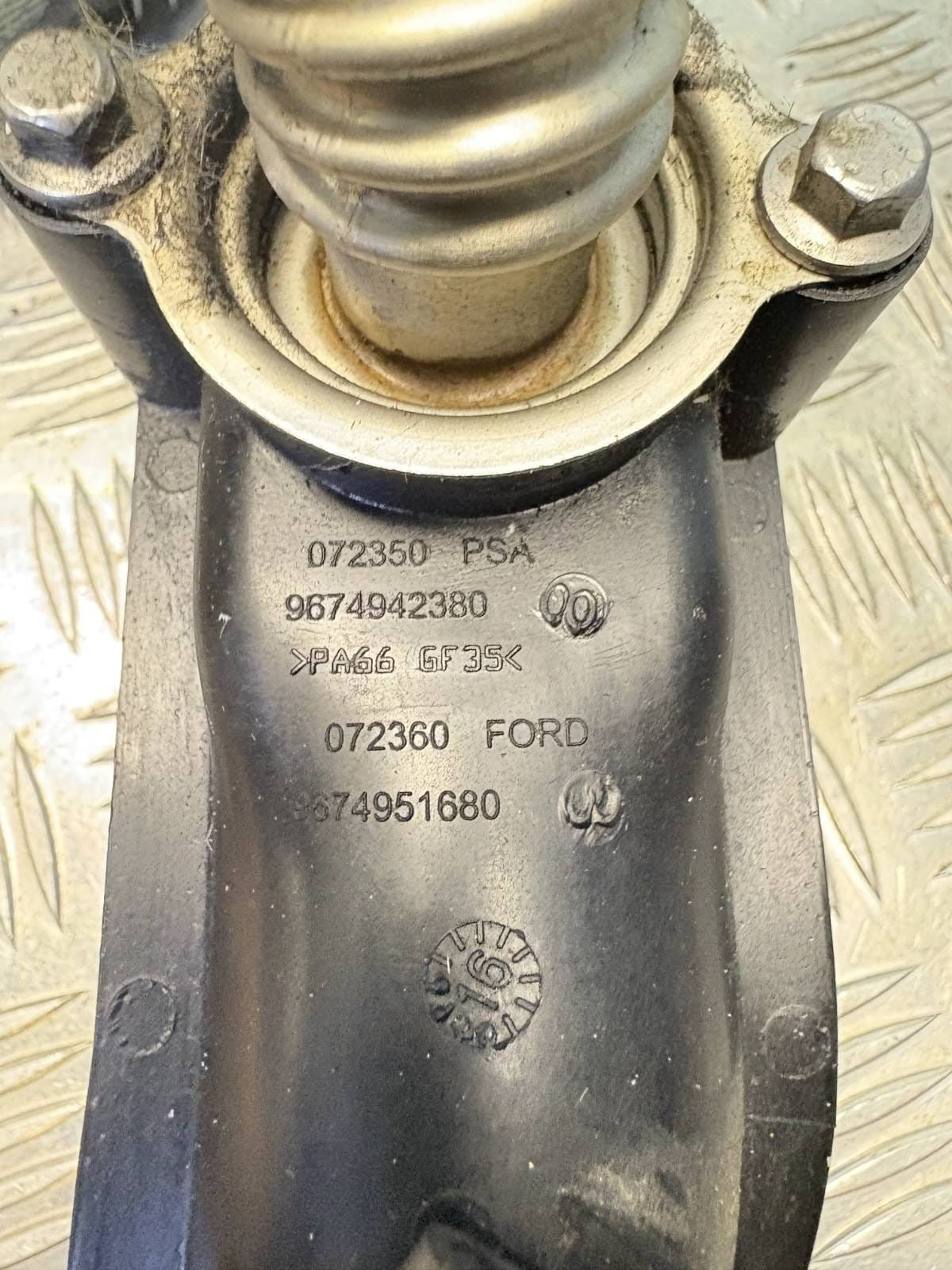 FORD MONDEO AIR BOOST PRESSURE INTAKE PIPE HOSE 9674942380