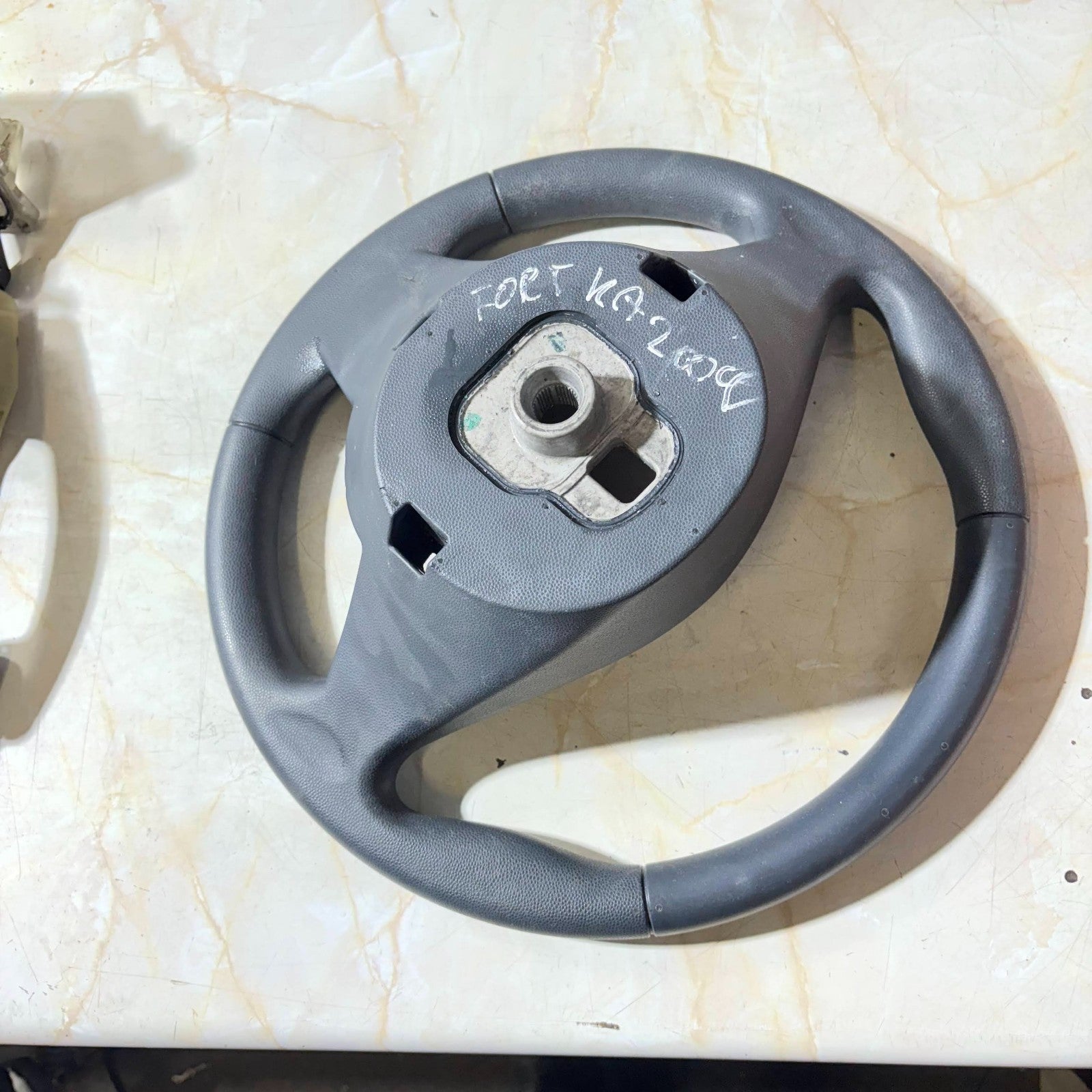 FORD KA MK2 BLACK LEATHER STEERING WHEEL 2008-2016 THREE SPOKE