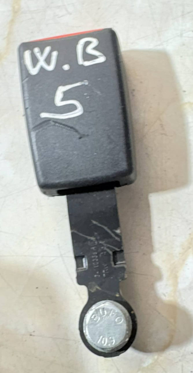 FORD KA MK2 FIAT 500 FRONT LEFT PASSENGER SEAT BELT STALK BUCKLE 34122266
