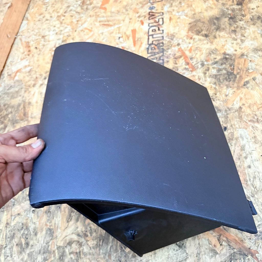 Mazda 2 2010 Glove Box Storage Compartment D65164161