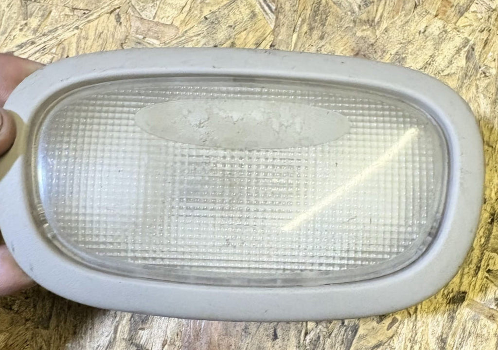 INTERIOR LIGHT/9844496 FOR JEEP 2003 CHEROKEE KJ 2.5 CRD LIMITED PAT499476