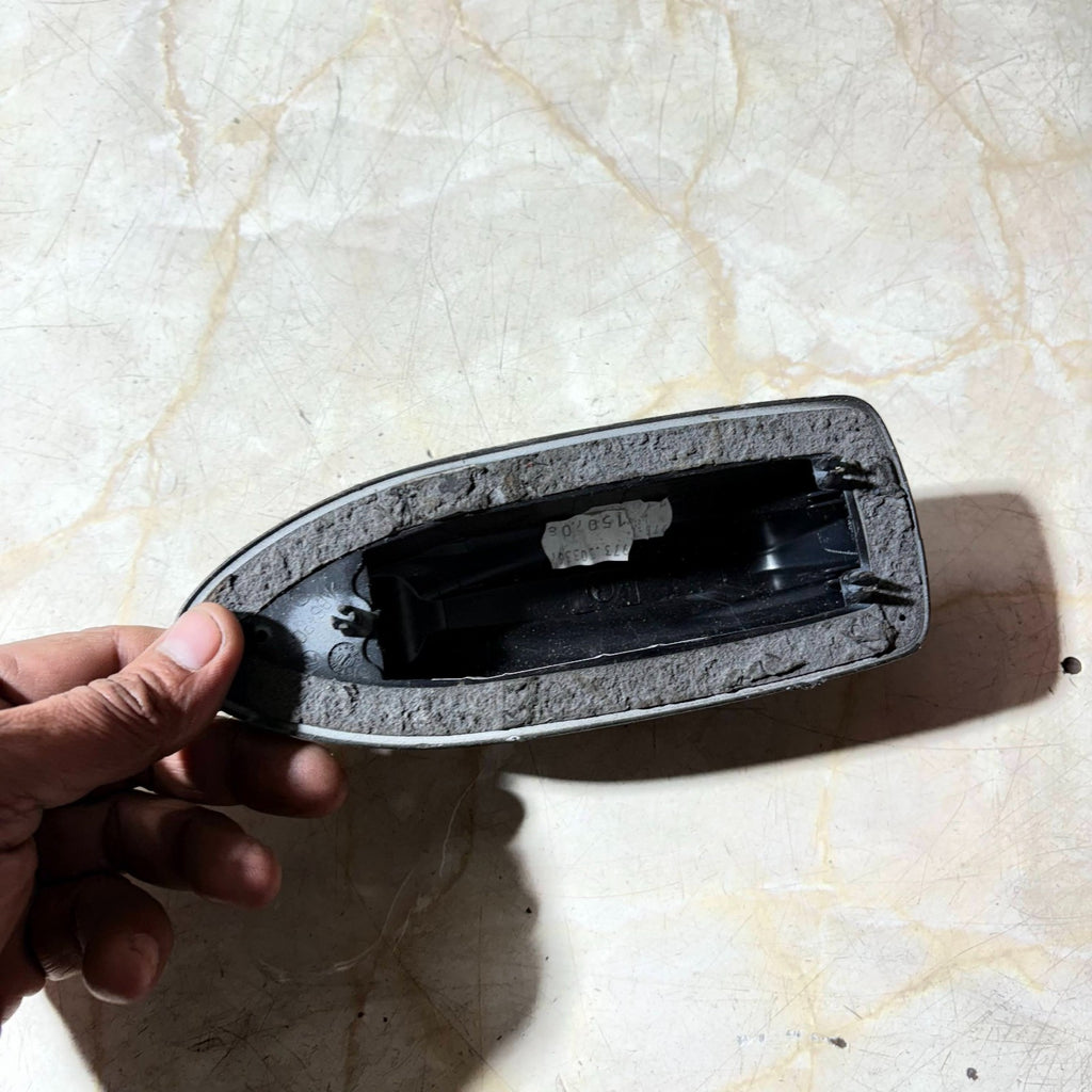 Volvo C30 2009-2013 Roof Shark Fin Aerial Antenna Cover Trim Top