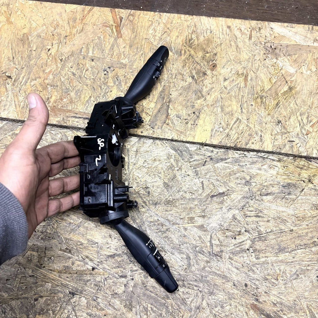 Kia Sportage QL Mk4 2018-2022 Indicator Wiper Stalk Switch 93404-D9962