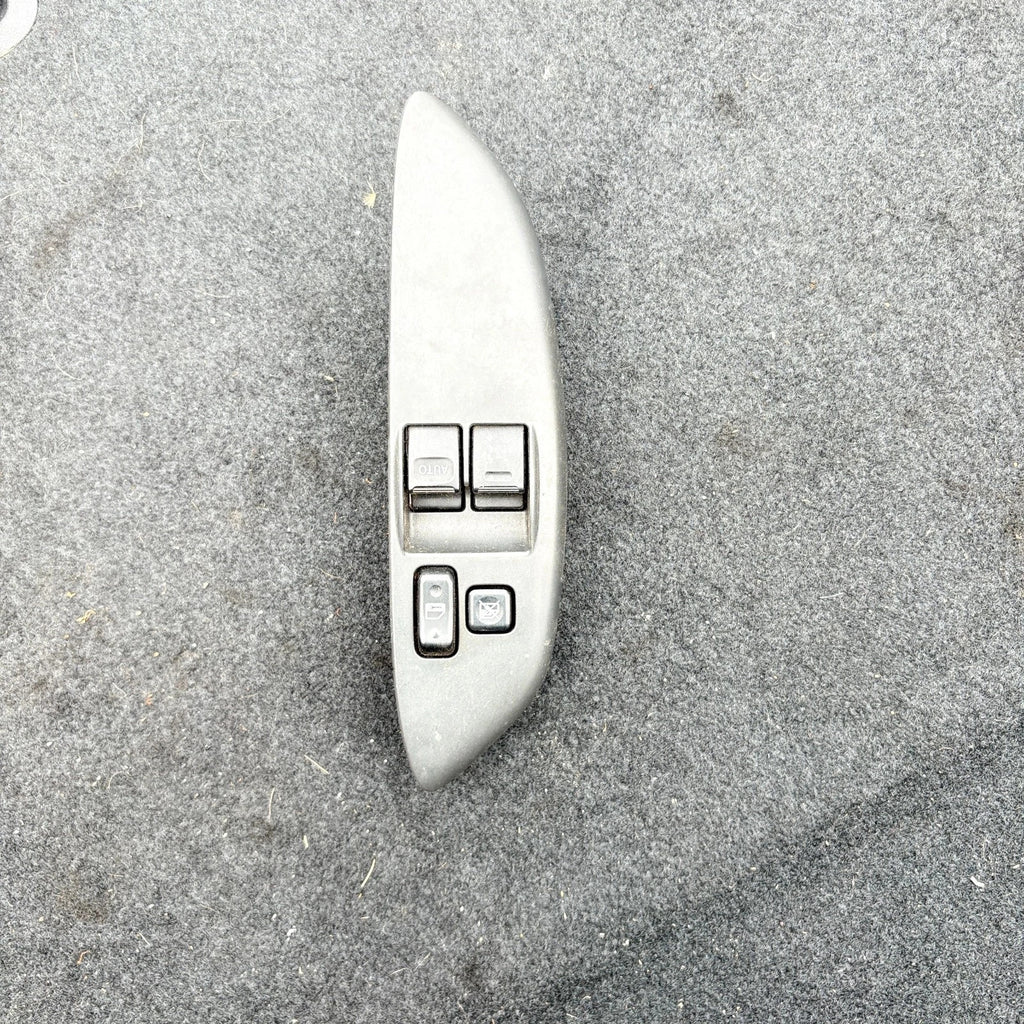 Toyota Yaris MK2 2005-2011 Front Right Driver Side Electric Window Master Switch
