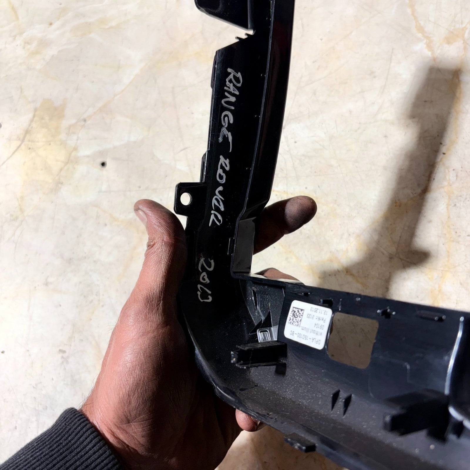 Range Rover Sport L494 Centre Console Trim DPLA-15D100-BC LR095844 2014-2022