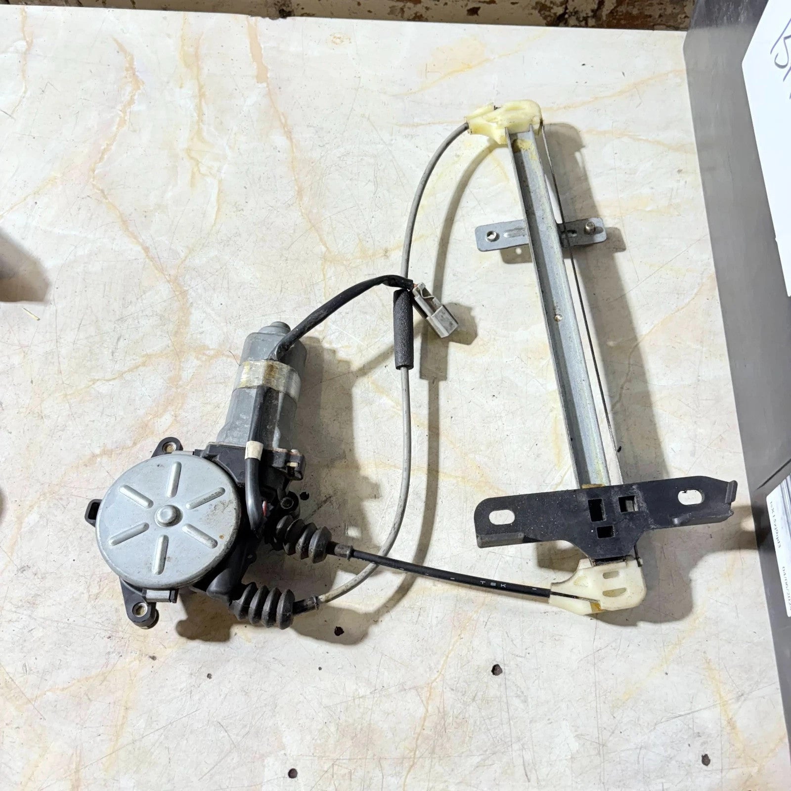 Honda Civic Mk7 2001-2005 Rear Left Passenger Door Window Regulator Motor