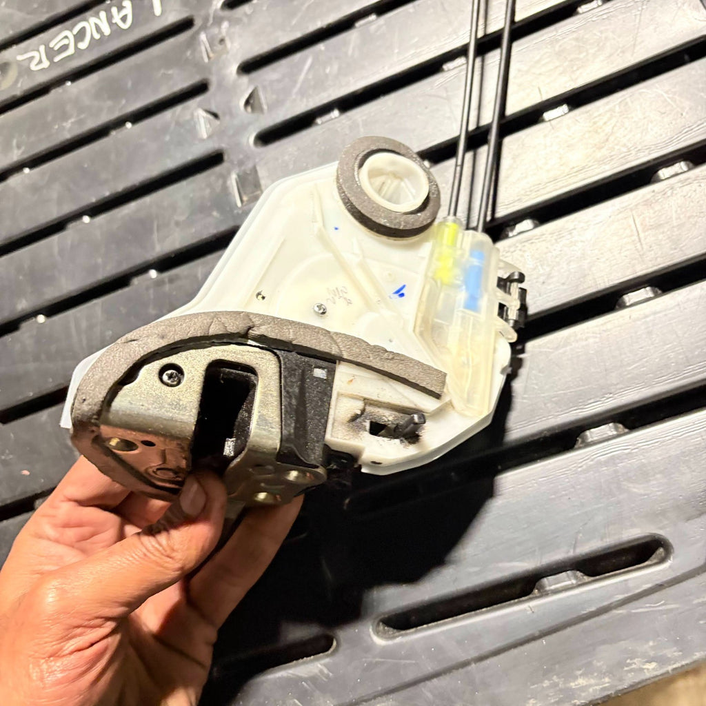 Peugeot 108 2014-2022 Left Rear Side Door Lock Handle Mechanism