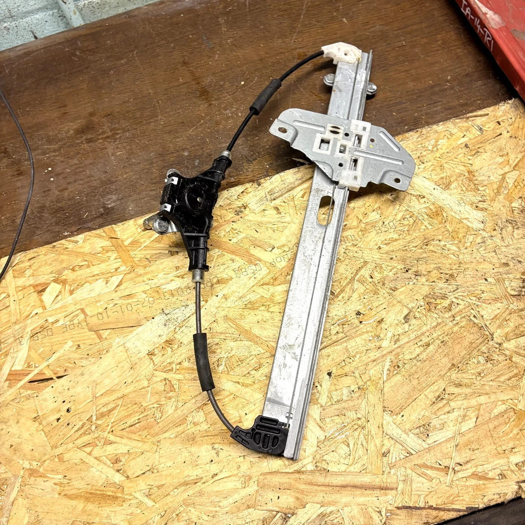 Kia Rio Mk3 UB 2011-2017 OSR RR Window Regulator Motor 83460-1W000