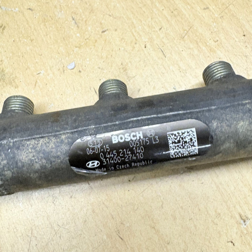 KIA CARENS 2008 2.0 CRDI 3140027410 0445214140 HIGH PRESSURE FUEL RAIL