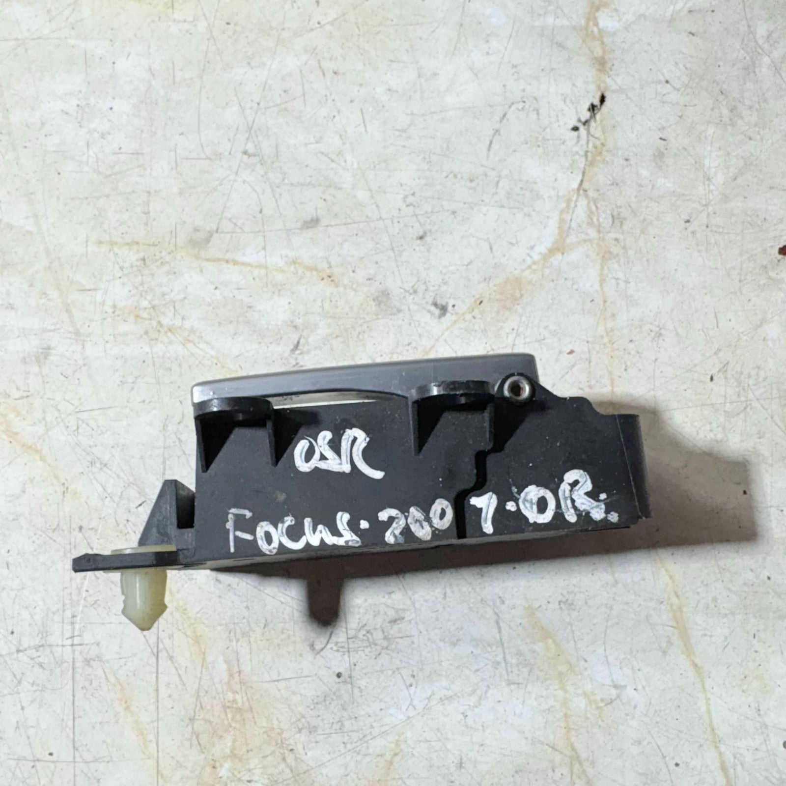 3M51R22600 DRIVER REAR INTERIOR HANDLE FOR FORD FOCUS 2007