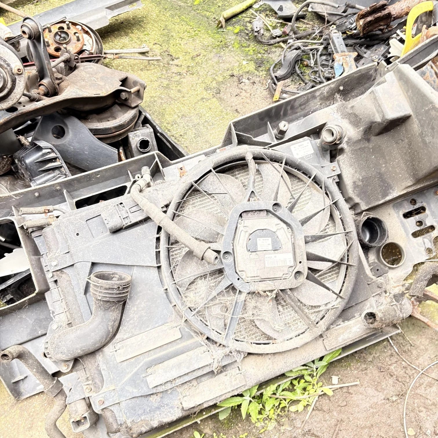 FORD VW SHARAN SEAT ALHAMBRA MK2 FRONT SLAM PANEL YM2119A698BA 7M3010207