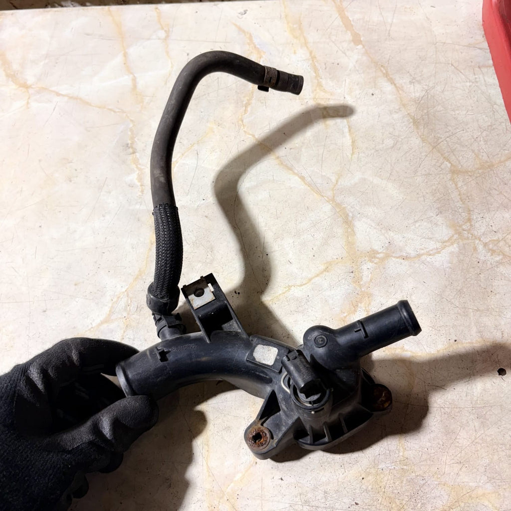 Vauxhall Corsa C 2000-2006 Petrol Thermostat Housing 0112016A